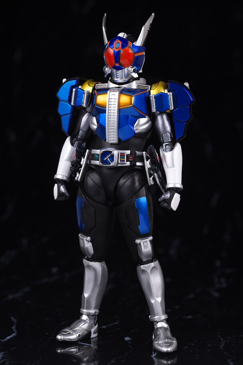 S.H.フィギュアーツ（真骨彫製法） 仮面ライダー電王 ロッドフォーム 