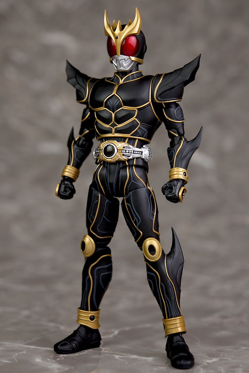 BANDAI - S.H.Figuarts（真骨彫製法） 仮面ライダークウガ ライジング