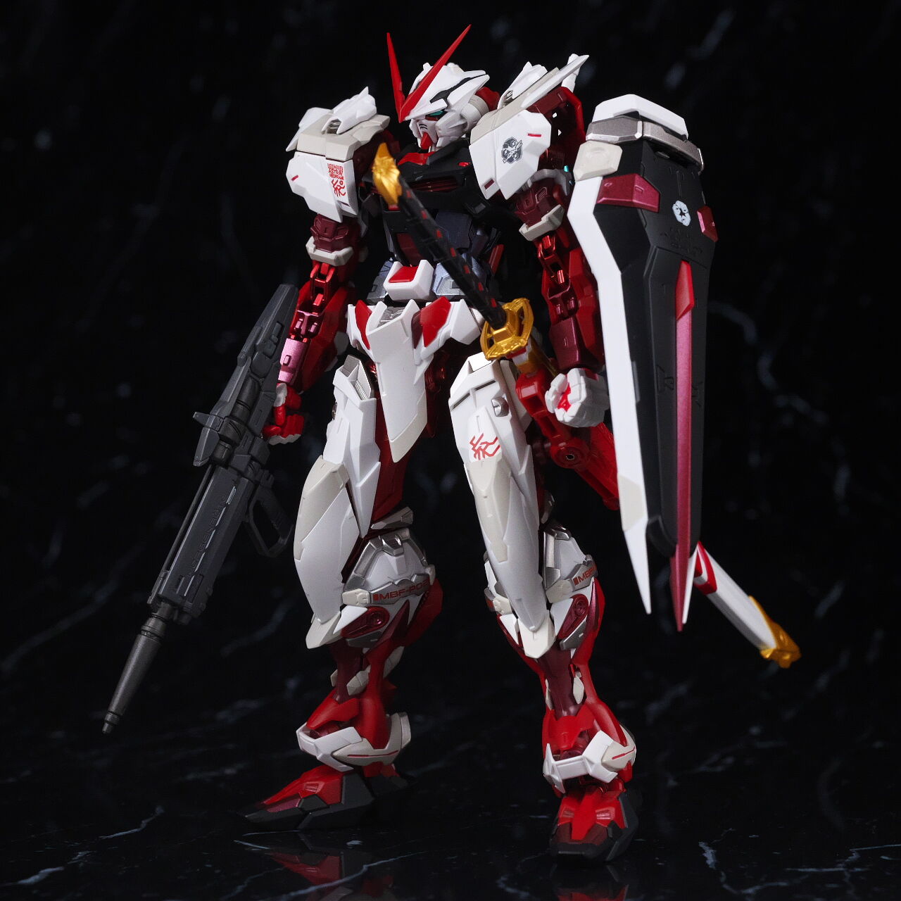 METAL BUILD ガンダムアストレイ レッドフレーム -PROJECT