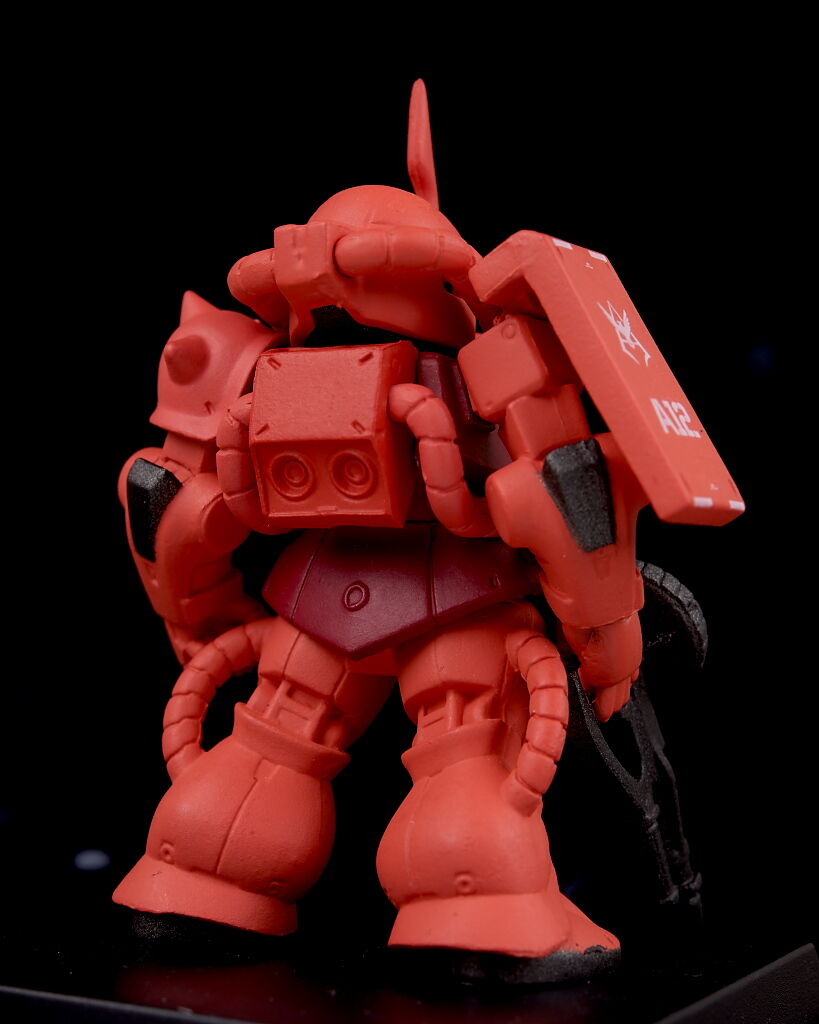 FW GUNDAM CONVERGE:CORE キャスバル専用ガンダム＆赤い彗星の