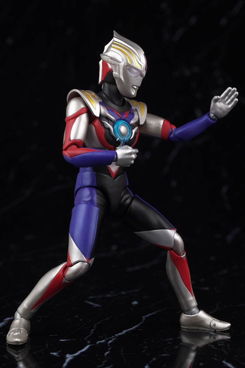 S.H.フィギュアーツ ウルトラマンオーブ スペシウムゼペリオン