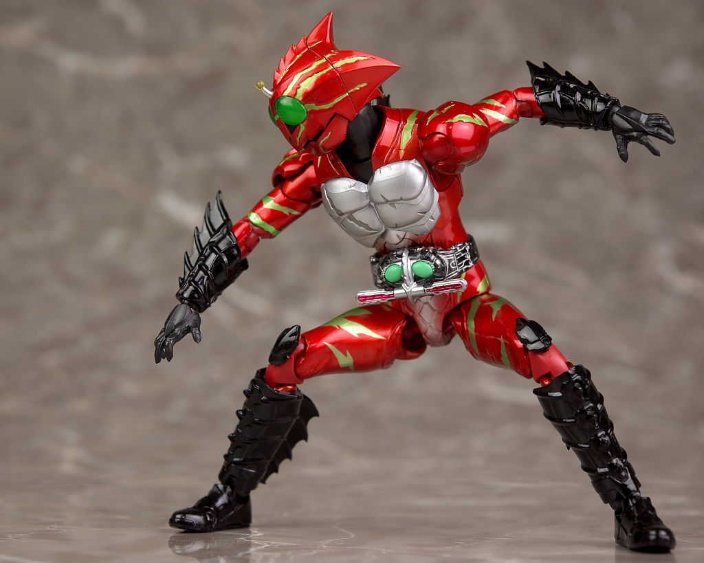 S.H.フィギュアーツ 仮面ライダーアマゾンアルファ レビュー : はっちゃか