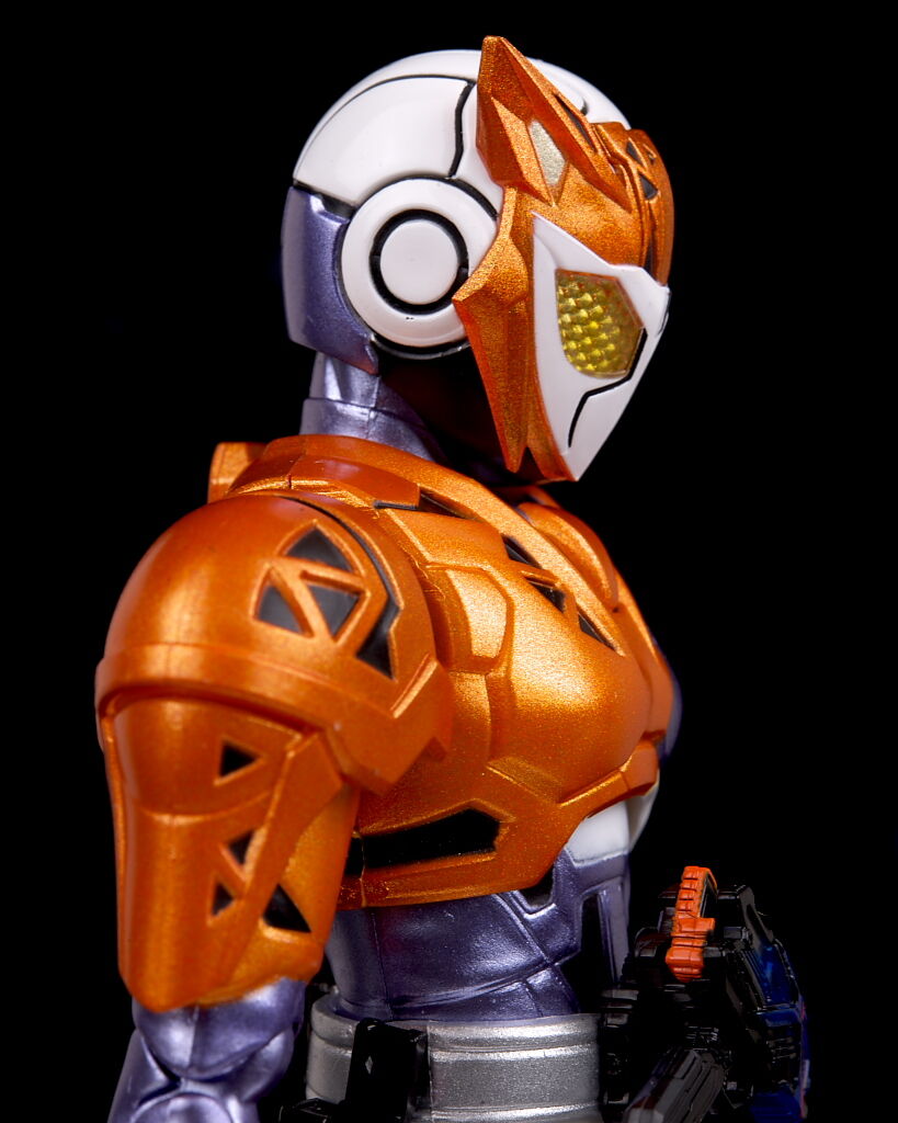 S.H.フィギュアーツ 仮面ライダーバルキリー ラッシングチーター