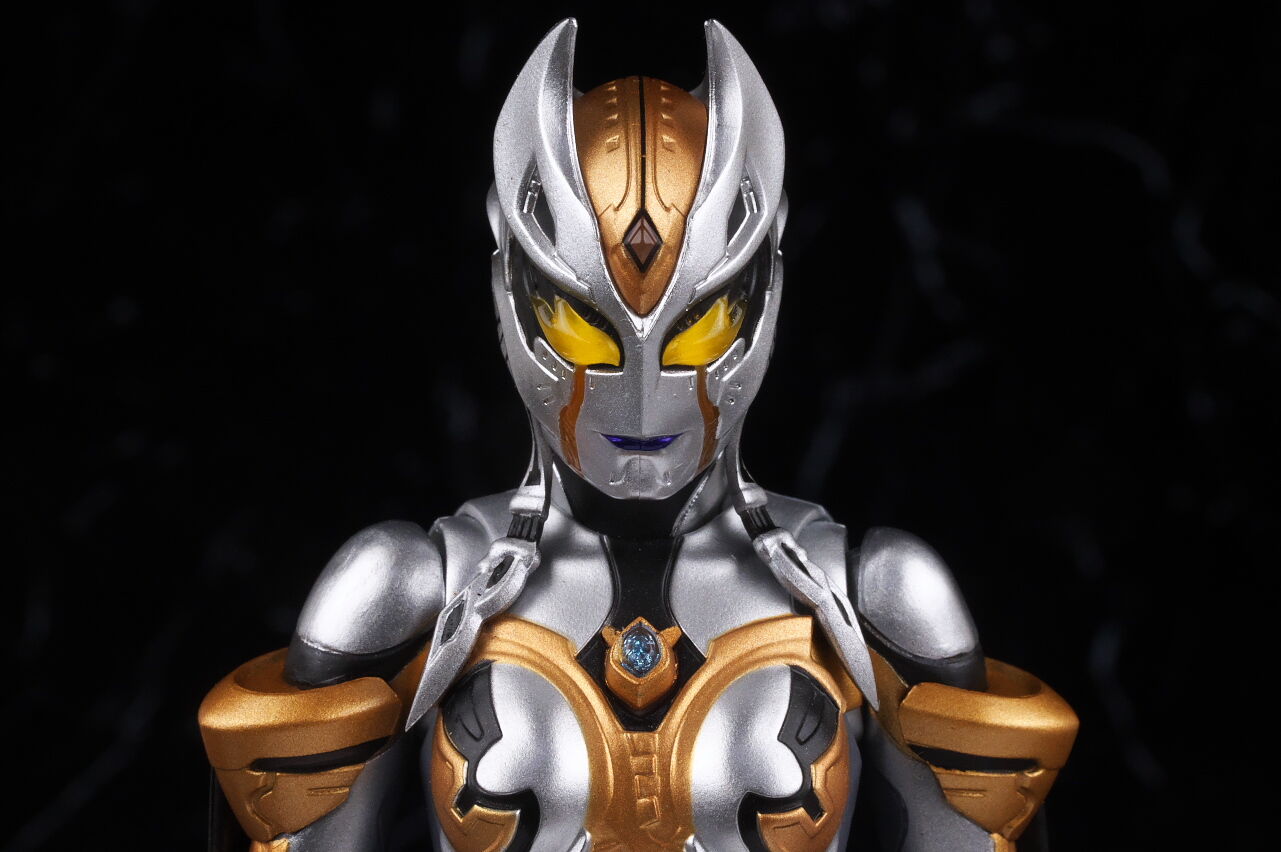 フィギュアーツ　カルミラ S.H.Figuarts カルミラ | ウルトラマンシリーズ フィギュア