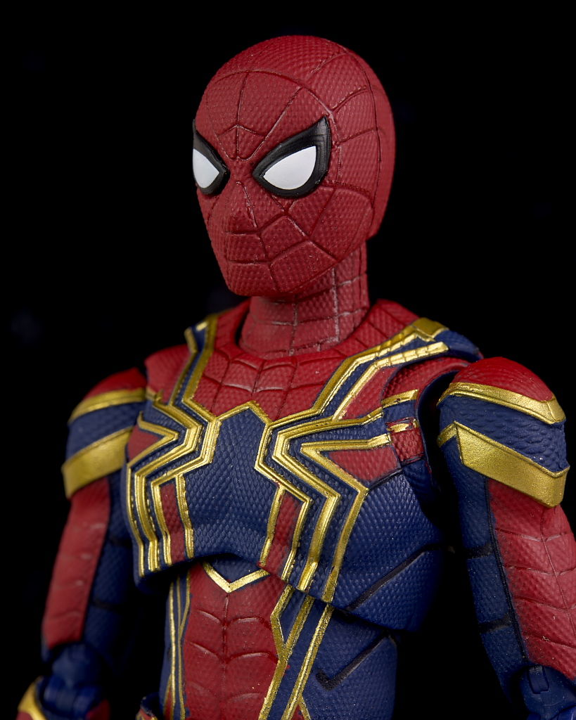 フィギュアーツ　アイアンスパイダー Amazon.co.jp: TAMASHII NATIONS S.H.フィギュアーツ アイアン