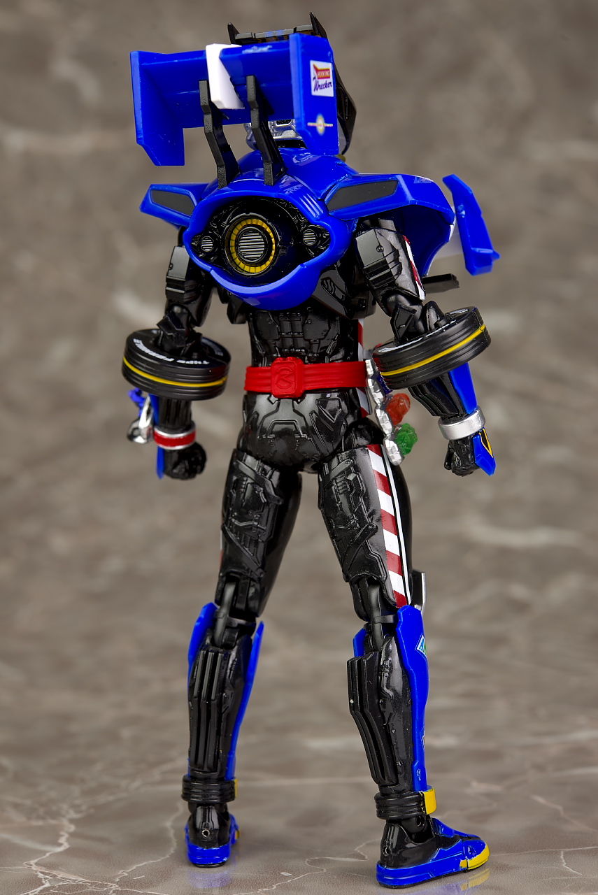 フィギュアーツ 仮面ライダードライブ タイプフォーミュラ Amazon.co.jp: S.H.Figuarts 仮面ライダードライブ タイプ