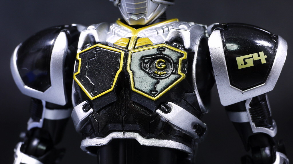 Amazon.co.jp: TAMASHII NATIONS S.H.フィギュアーツ 仮面