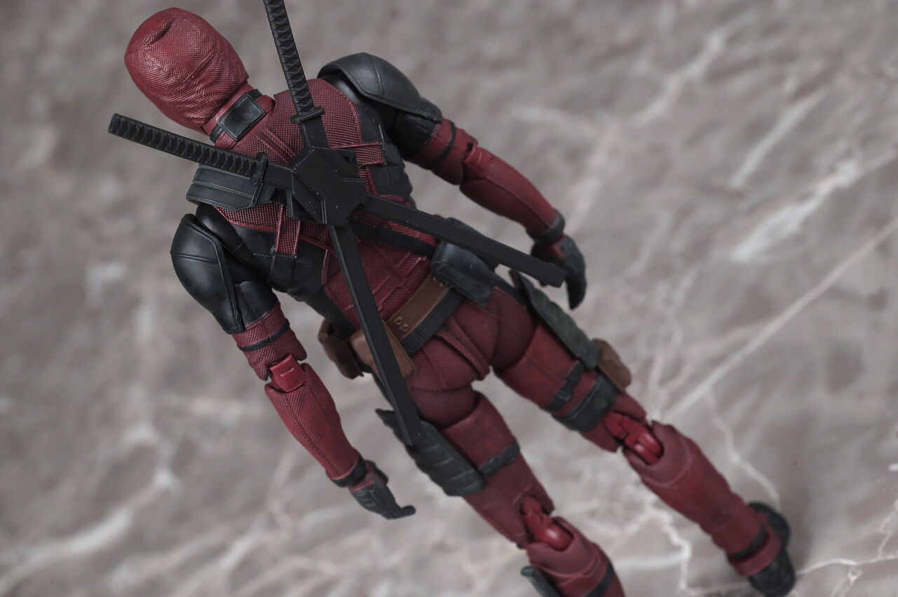 S.H.フィギュアーツ デッドプール(DEADPOOL 2) レビュー : はっ S.H.フィギュアーツ デッドプール(DEADPOOL 2) レビュー : はっ
