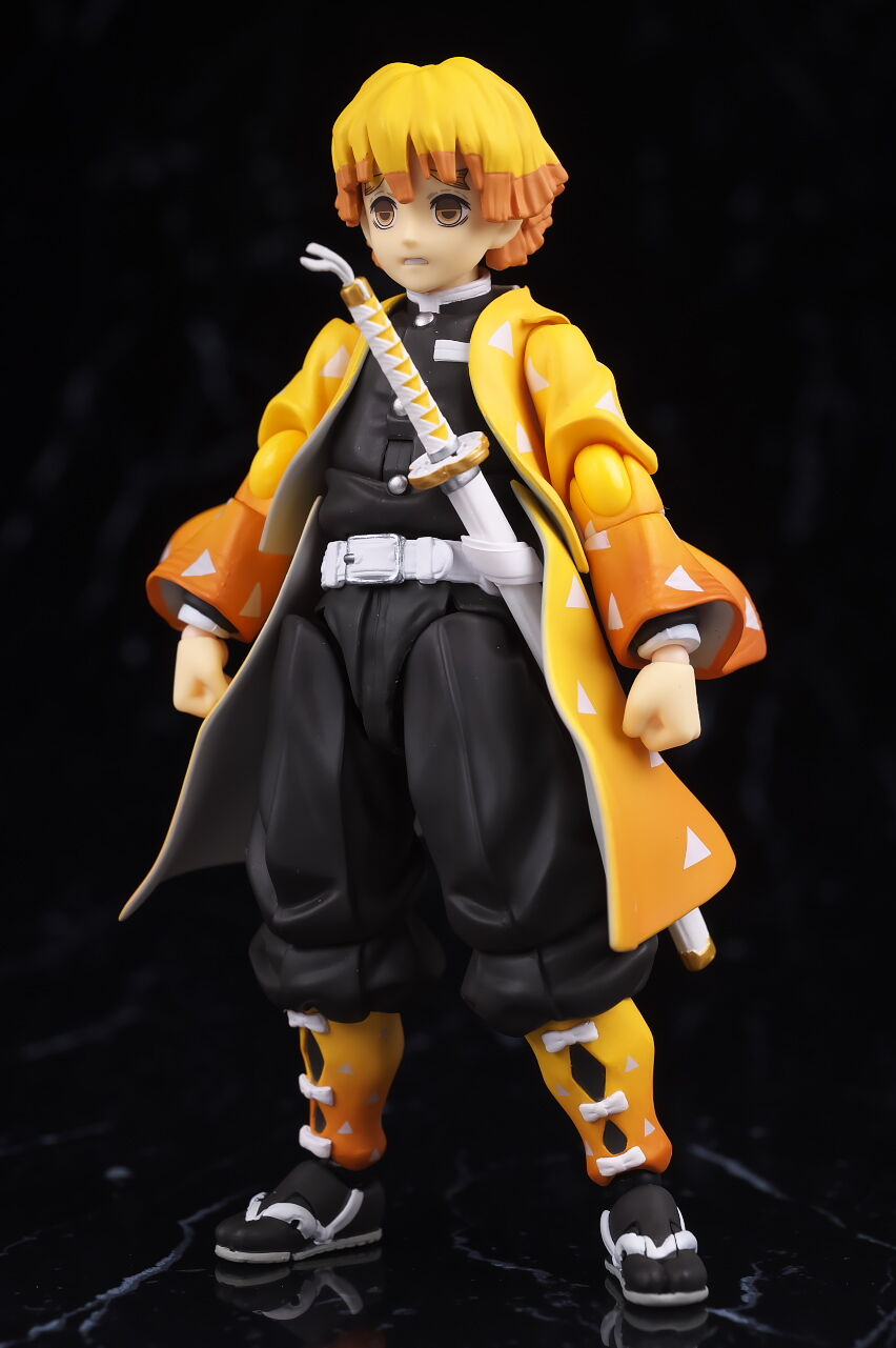 Amazon.co.jp: figma 鬼滅の刃 我妻善逸 DXエディション ノン