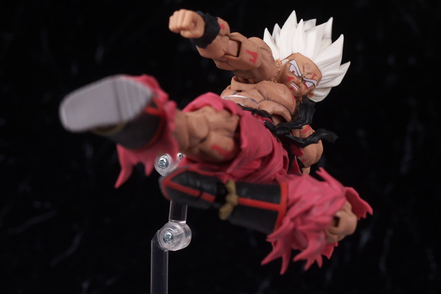 S.H.フィギュアーツ スーパーサイヤ人孫悟空-伝説のスーパーサイヤ人