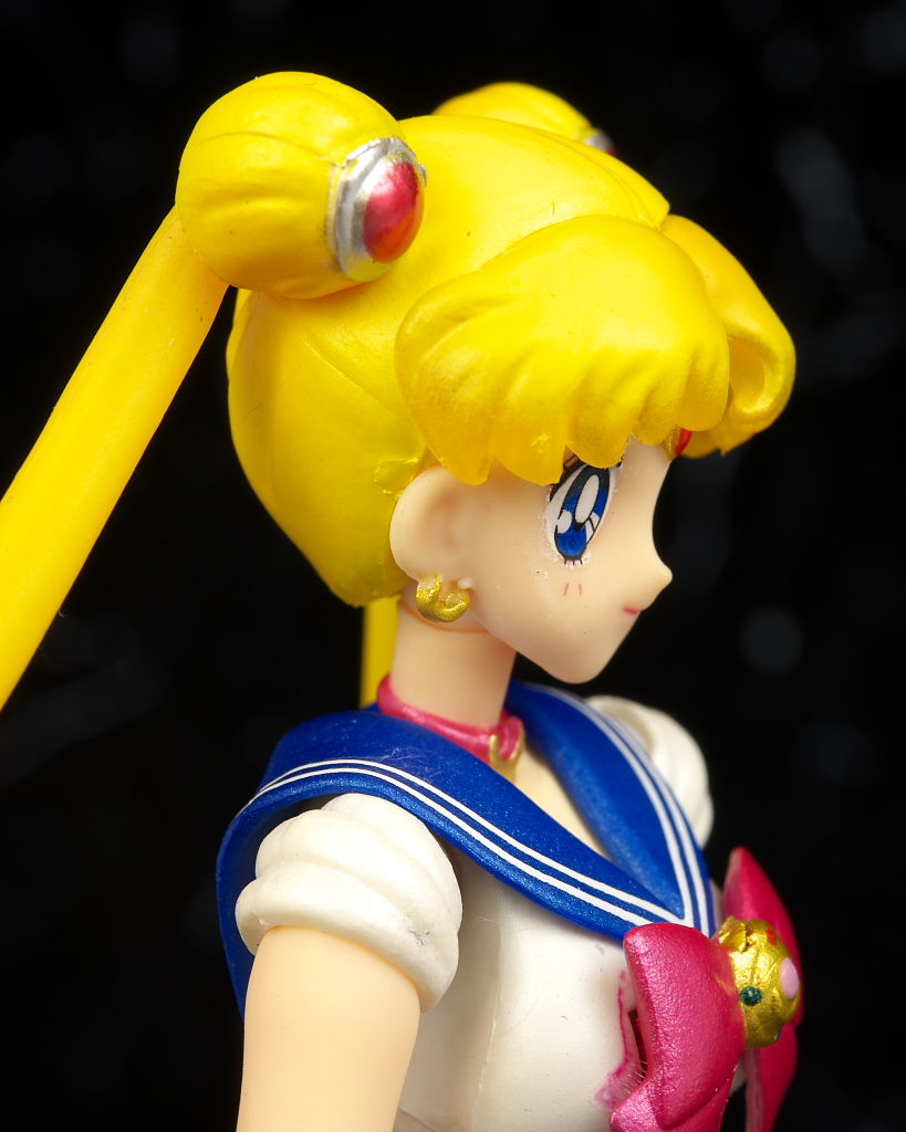 S.H.フィギュアーツ セーラームーン レビュー : はっちゃか