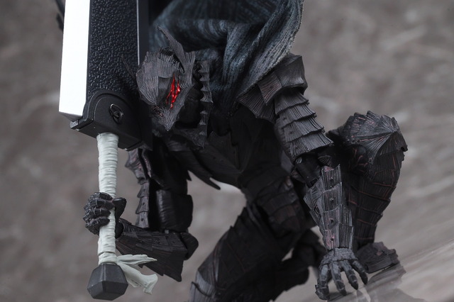 S.H.フィギュアーツ ガッツ(狂戦士の甲冑) -激情- レビュー : は