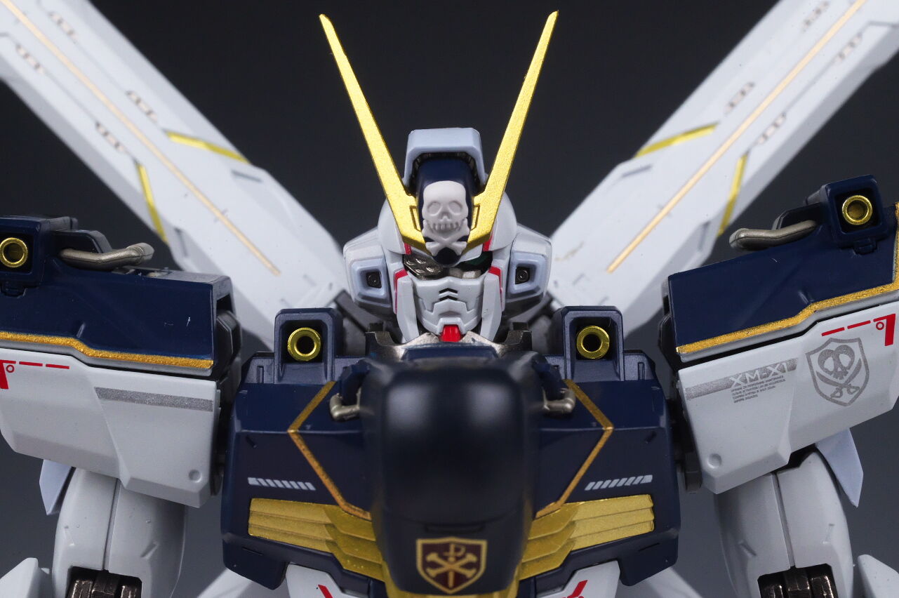 METAL BUILD クロスボーン・ガンダムX1 ハーフクロス（キンケドゥ搭乗