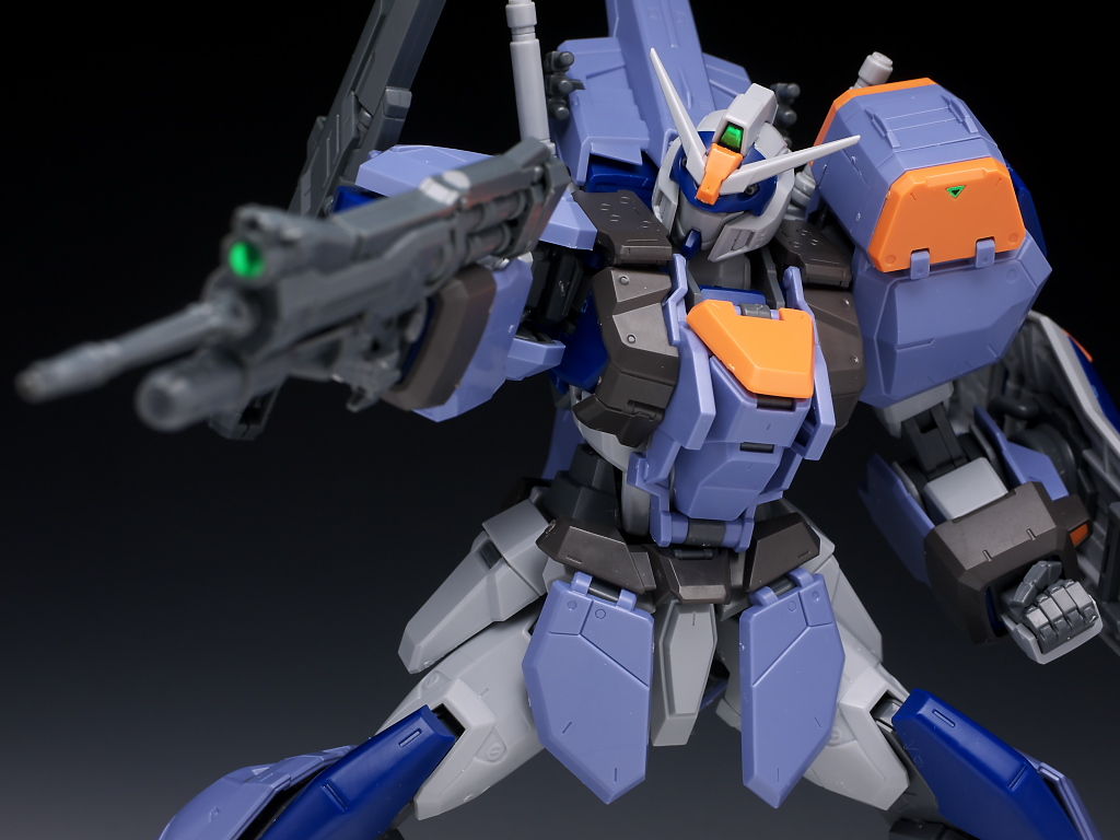 【新品・未開封】デュエルガンダム　アサルトシュラウド　マスターグレード