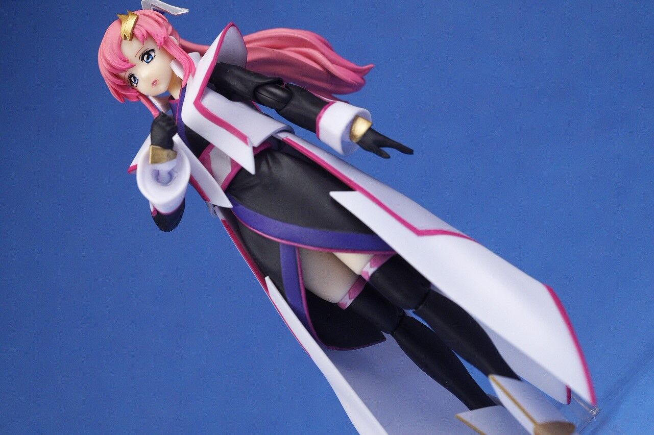 S.H.Figuarts ラクス・クライン（コンパス陣羽織Ver.） | 機動