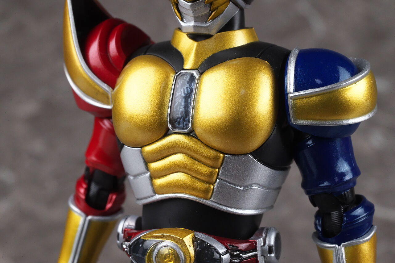 S.H.フィギュアーツ（真骨彫製法） 仮面ライダーアギト