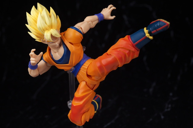 フィギュアーツ 孫悟空 決戦の幕開け レビュー