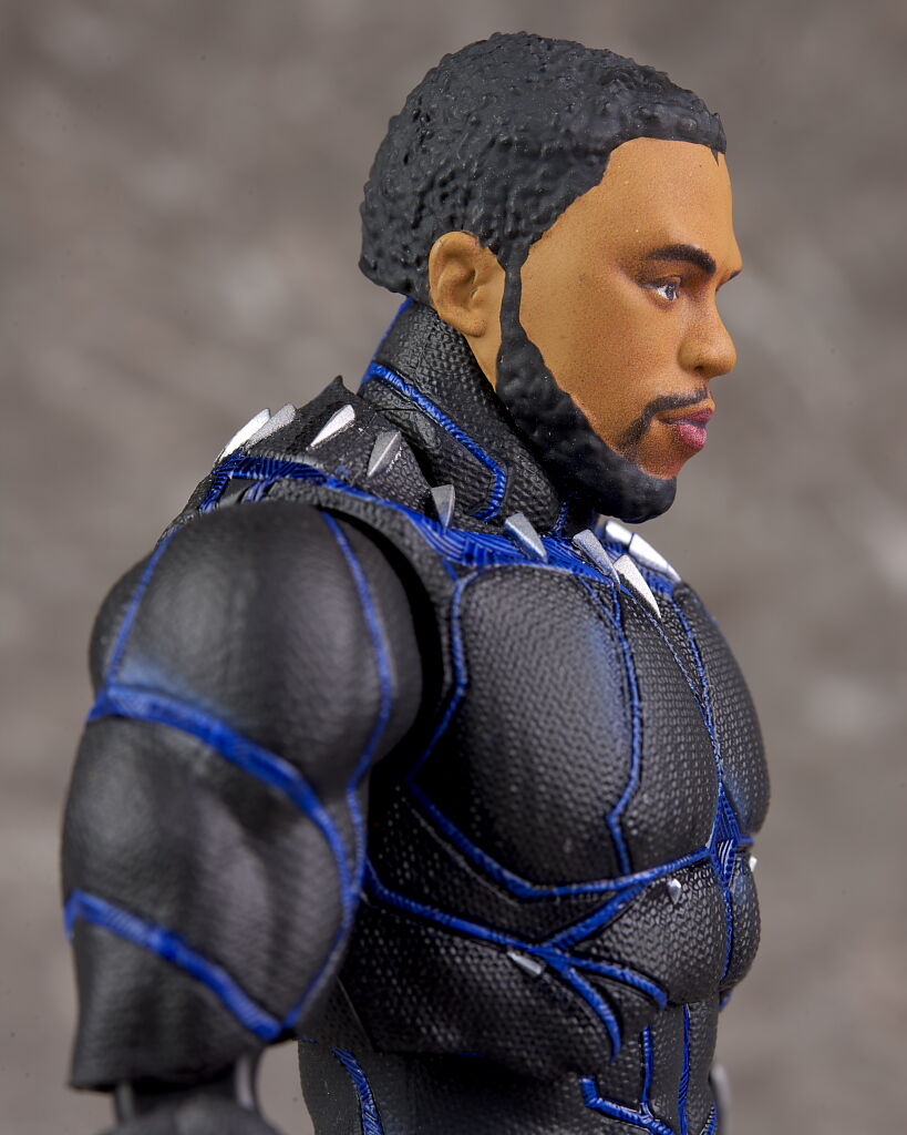 S.H.フィギュアーツ ブラックパンサー -キング・オブ・ワカンダ S.H.フィギュアーツ ブラックパンサー -キング・オブ・ワカンダ