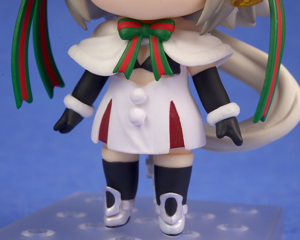 ねんどろいど815 ジャンヌ・ダルク・オルタ・サンタ・リリィ Amazon | ねんどろいど815 FGO ジャンヌ ダルク オルタ サンタ