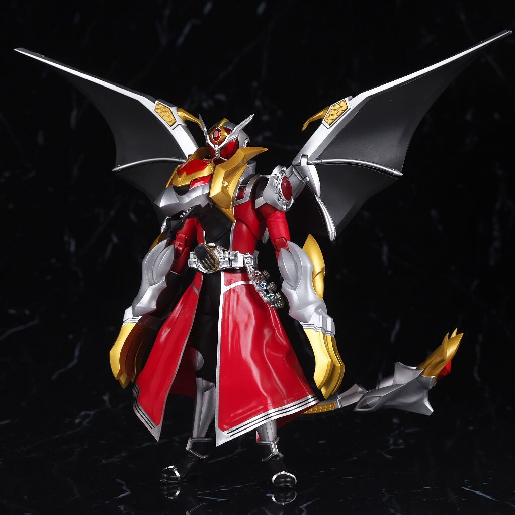S.H.フィギュアーツ (真骨彫製法) 仮面ライダーウィザード S.H.フィギュアーツ (真骨彫製法) 仮面ライダーウィザード