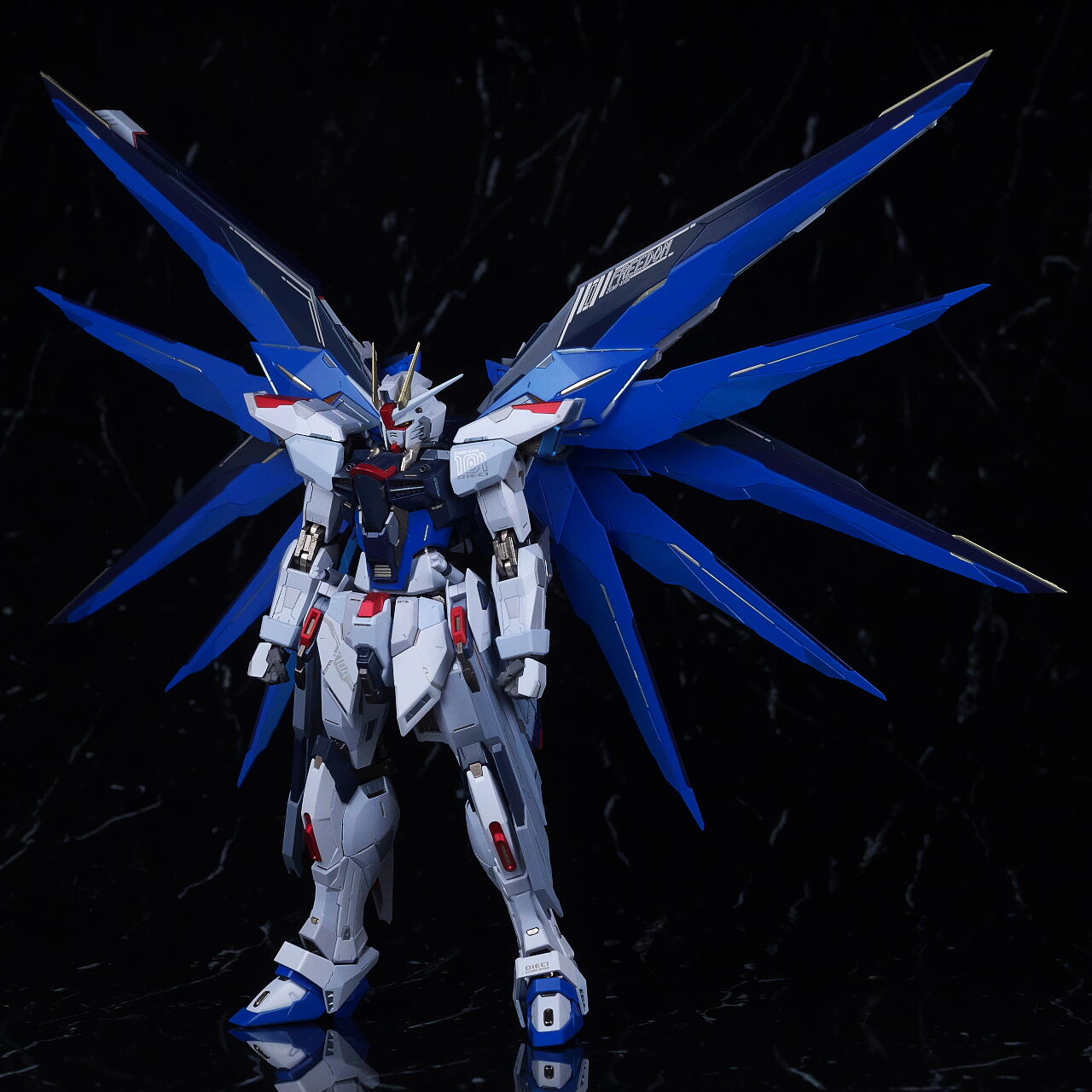 METAL BUILD フリーダムガンダム CONCEPT 2 SNOW SPARKLE Ver