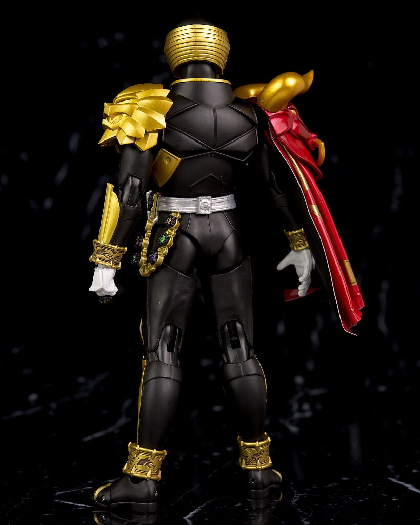 S.H.フィギュアーツ （真骨彫製法） 仮面ライダービースト