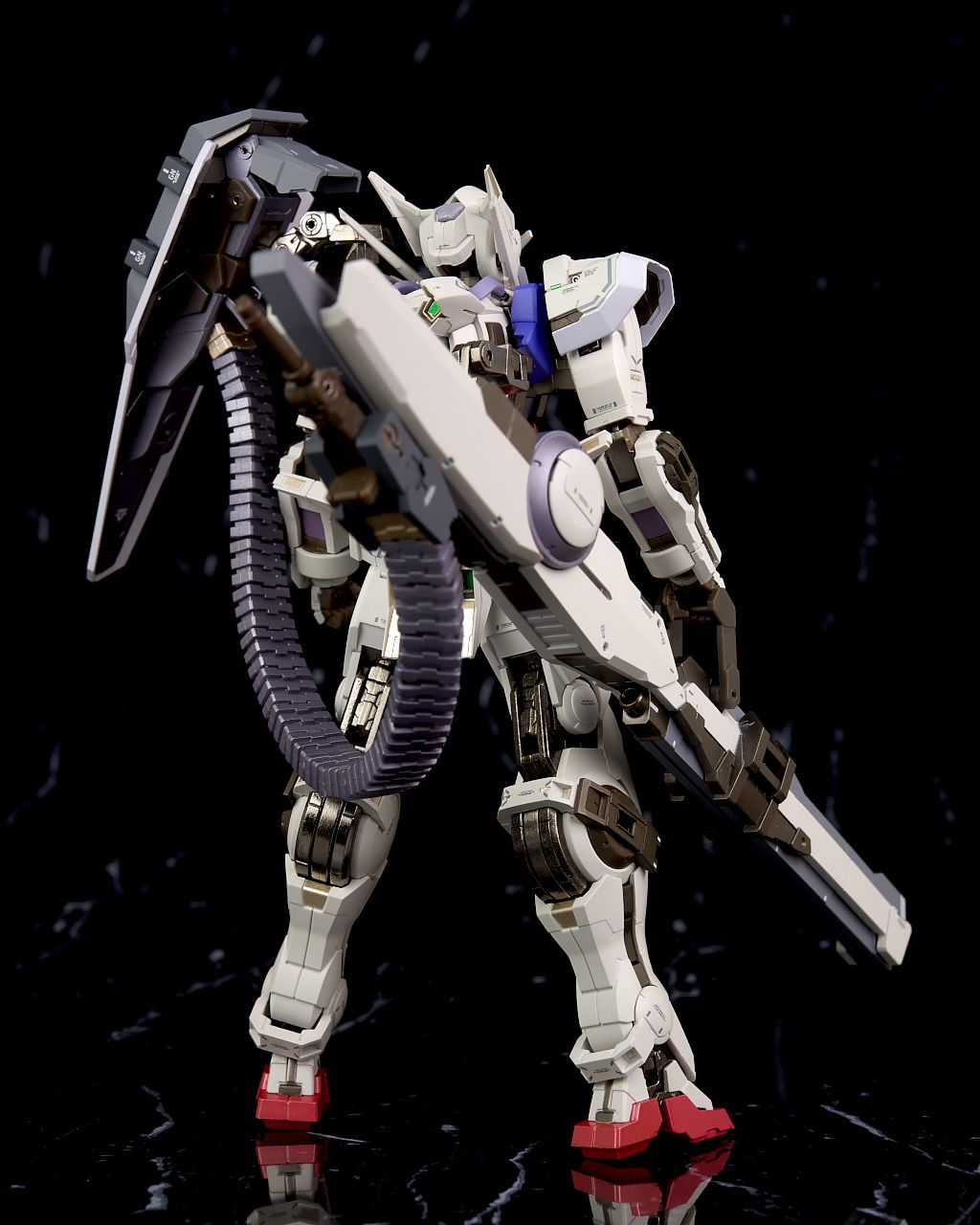 メタルビルド　ガンダムアストレア+プロトGNハイメガランチャー Amazon | BANDAI METAL BUILD ガンダムアストレア+プロトGNハイメガ