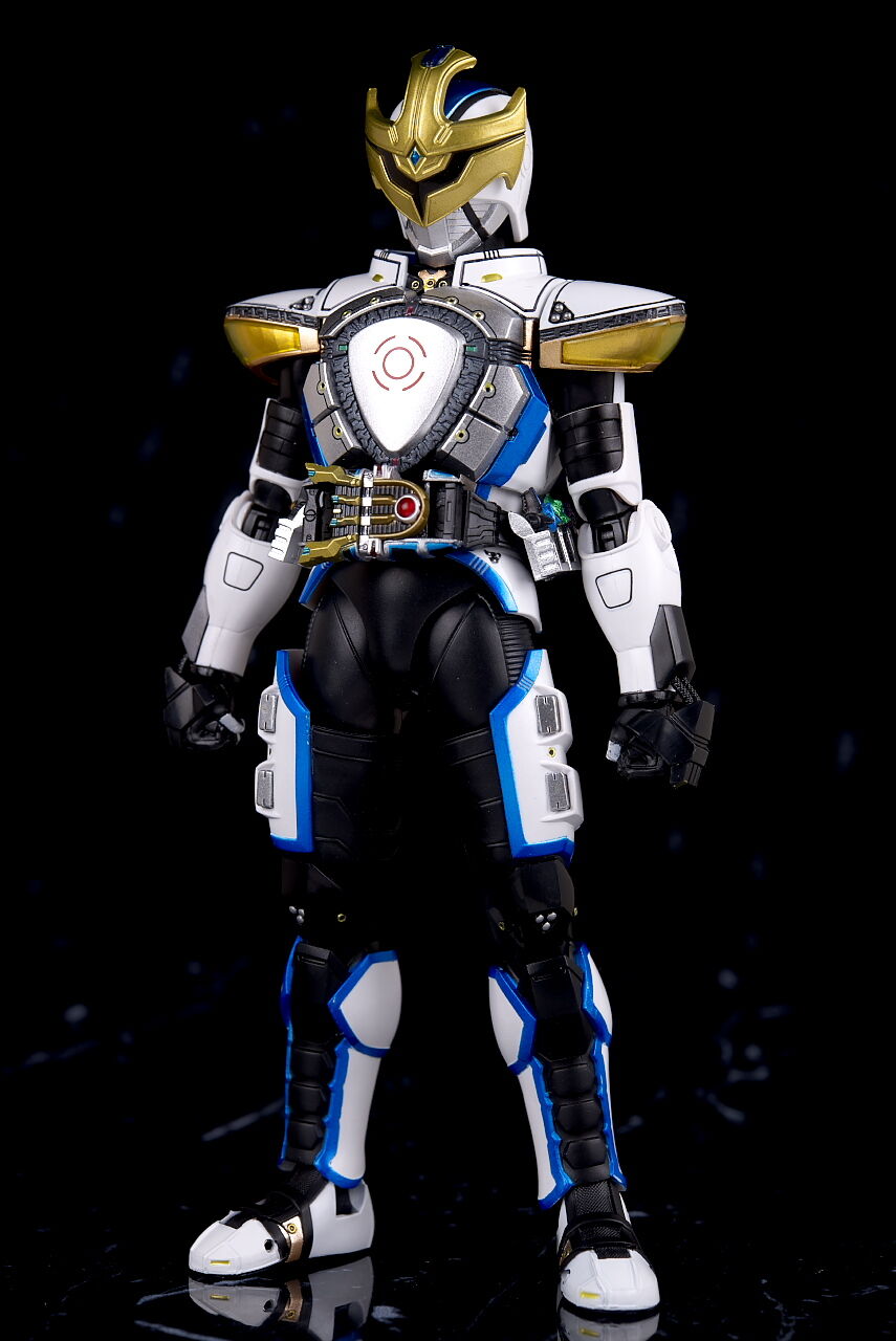 仮面ライダーキバ　仮面ライダーイクサ　　バーストモードフィギュアセット