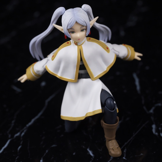 转日站评测 BANDAI 24年5月: S.H.Figuarts <葬送的芙莉莲> 芙莉莲