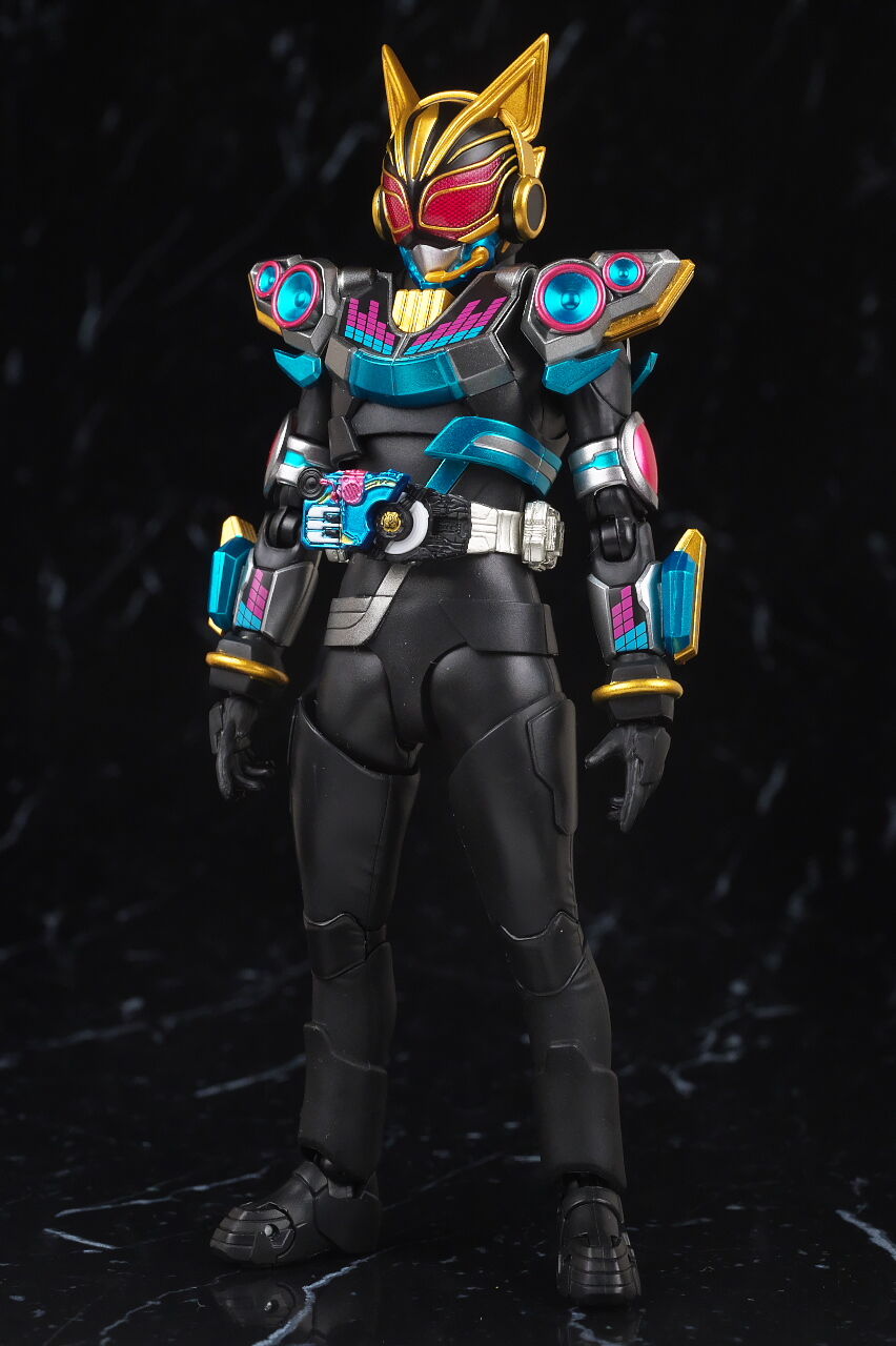 S.H.フィギュアーツ 仮面ライダーナーゴ ビートフォーム レビュー : は