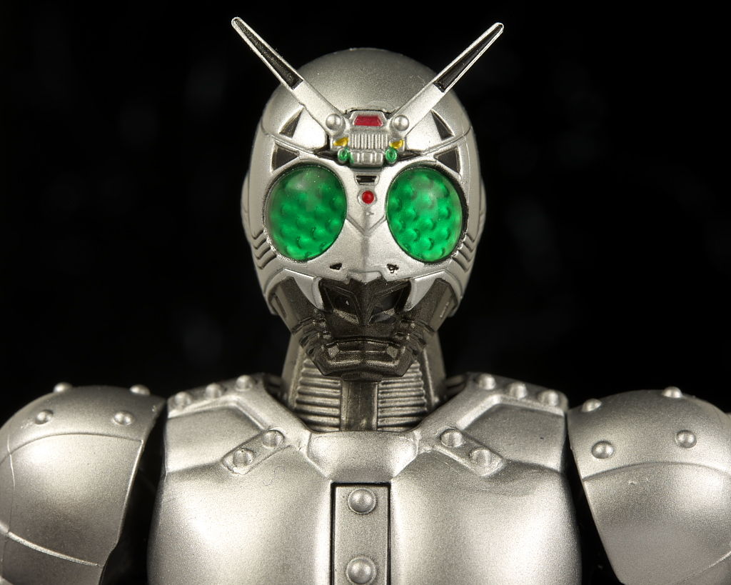BANDAI - SHフィギュアーツ シャドームーン Amazon.co.jp: TAMASHII NATIONS S.H.フィギュアーツ シャドー