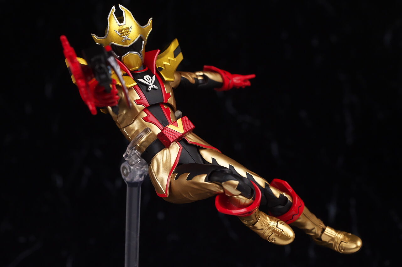 s.h.figuarts(フィギュアーツ) ゼンカイザー \u0026 ツーカイザー