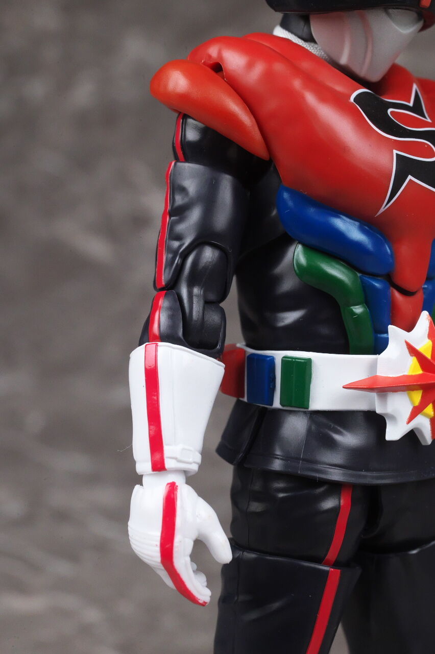 S.H.フィギュアーツ（真骨彫製法） 仮面ライダーストロンガー レビュー