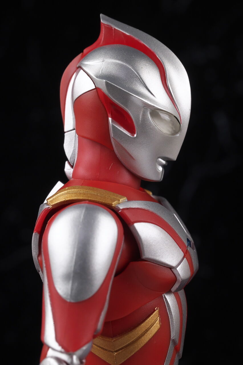 S.H.フィギュアーツ ウルトラマンメビウス レビュー : はっちゃか