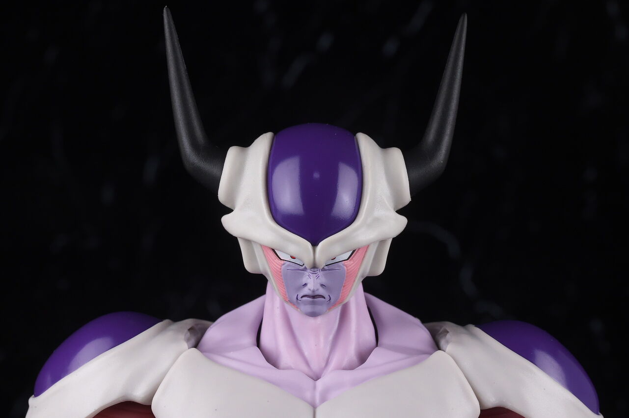 S.H.フィギュアーツ フリーザ 第二形態 レビュー : はっちゃか