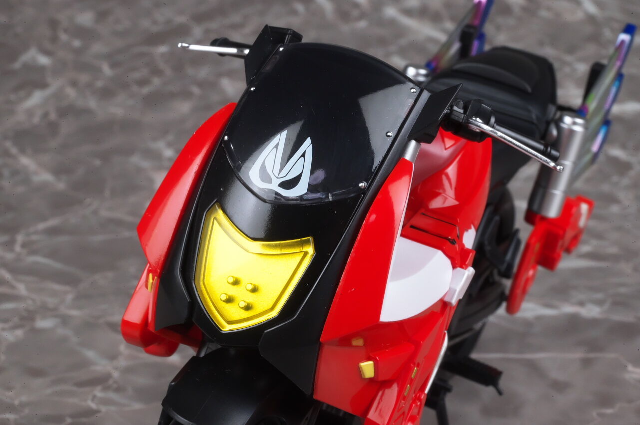 徹底レビュー】S.H.Figuarts ブーストライカー