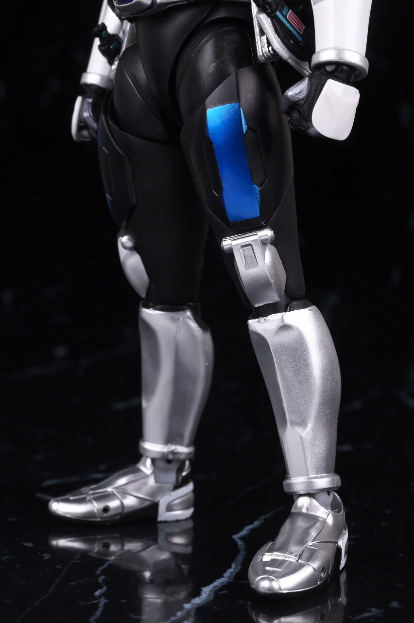 S.H.フィギュアーツ(真骨彫製法) 仮面ライダー電王 ロッド S.H.フィギュアーツ(真骨彫製法) 仮面ライダー電王 ロッド