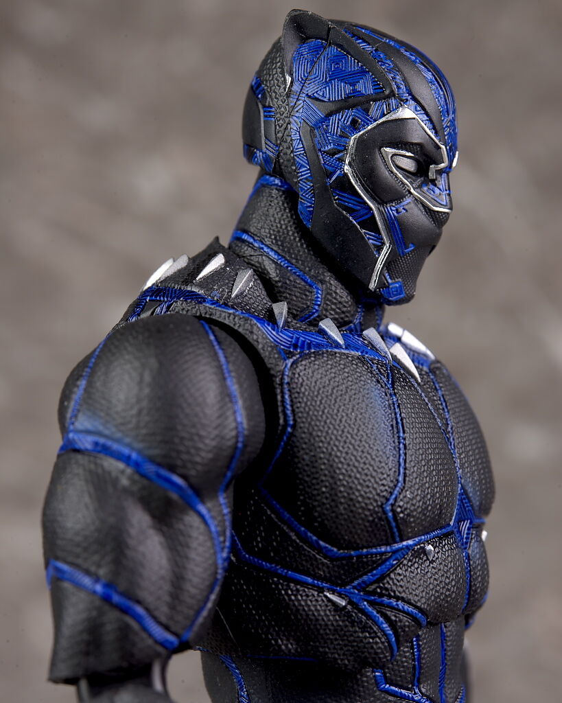S.H.フィギュアーツ ブラックパンサー -キング・オブ・ワカンダ