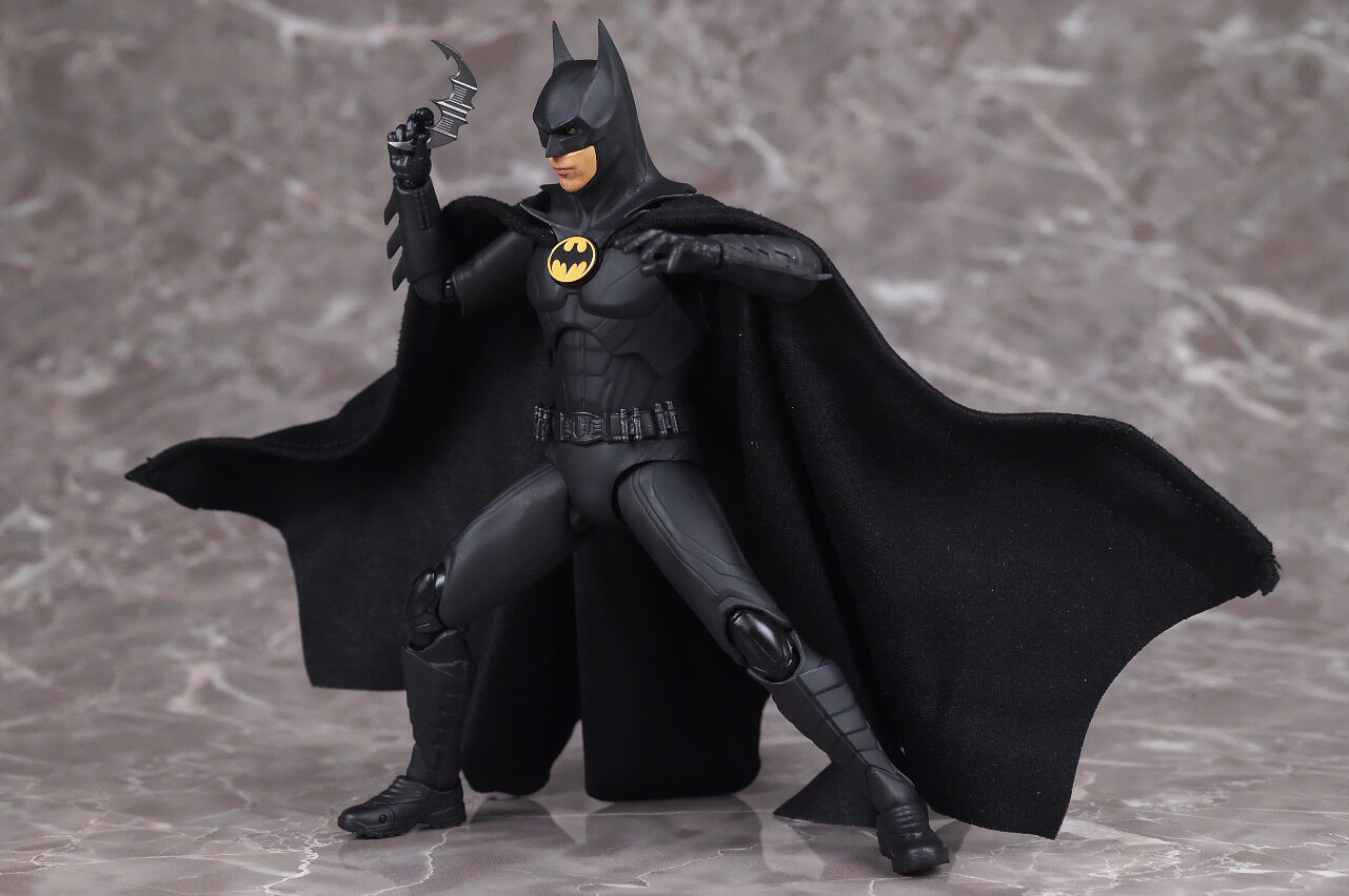 ザ・フラッシュ』より「S.H.Figuarts バットマン（ザ