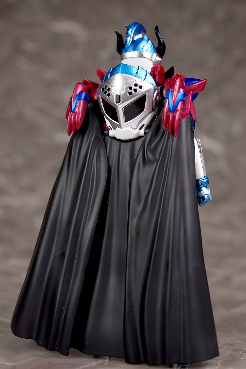 S.H.フィギュアーツ 仮面ライダーブレイブ ファンタジーゲーマー S.H.フィギュアーツ 仮面ライダーブレイブ ファンタジーゲーマー