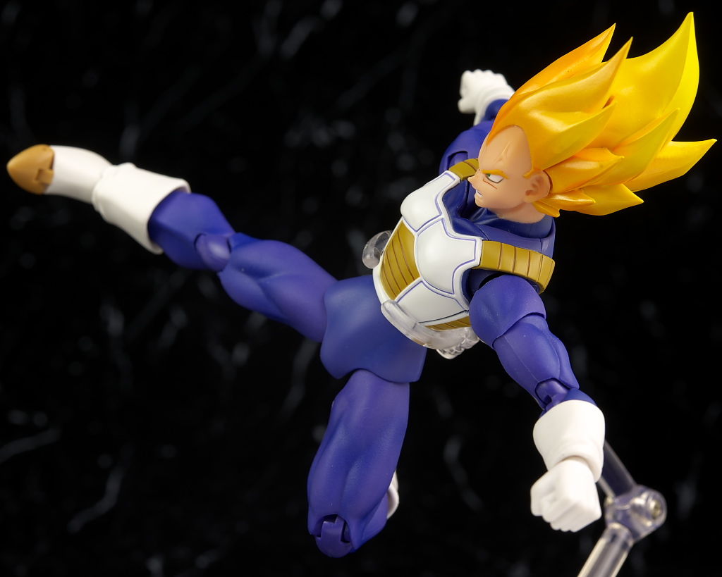 フィギュアーツ スーパーサイヤ人ベジータ PremiumcolorEdition 抽選販売】S.H.Figuarts スーパーサイヤ人ベジータ -Premium