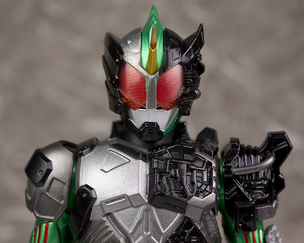 S.H.フィギュアーツ ニューオメガ レビュー : はっちゃか