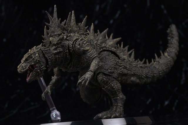 モンアツ 呉爾羅 (2023) レビュー