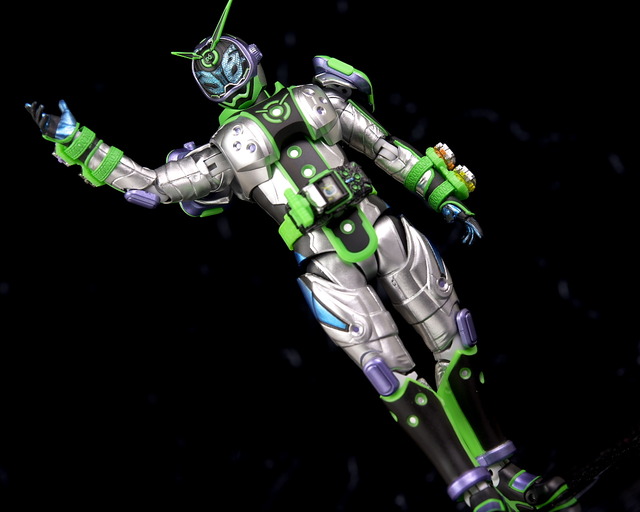 S.H.フィギュアーツ 仮面ライダーウォズ レビュー : はっちゃか