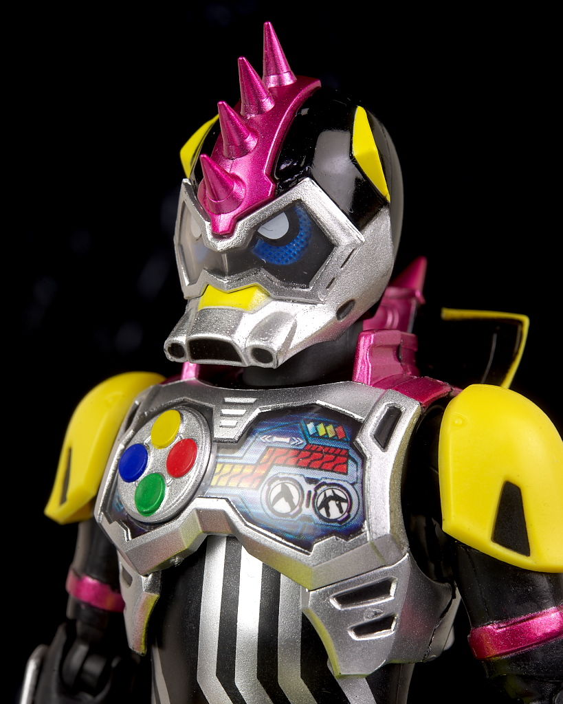 S.H.フィギュアーツ 仮面ライダーレーザーターボ バイクゲーマー