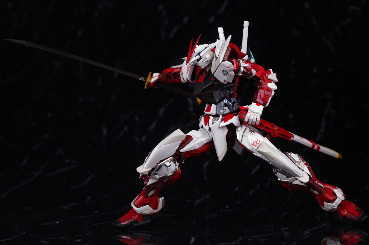 全員抽選販売】METAL BUILD ガンダムアストレイ レッドフレーム