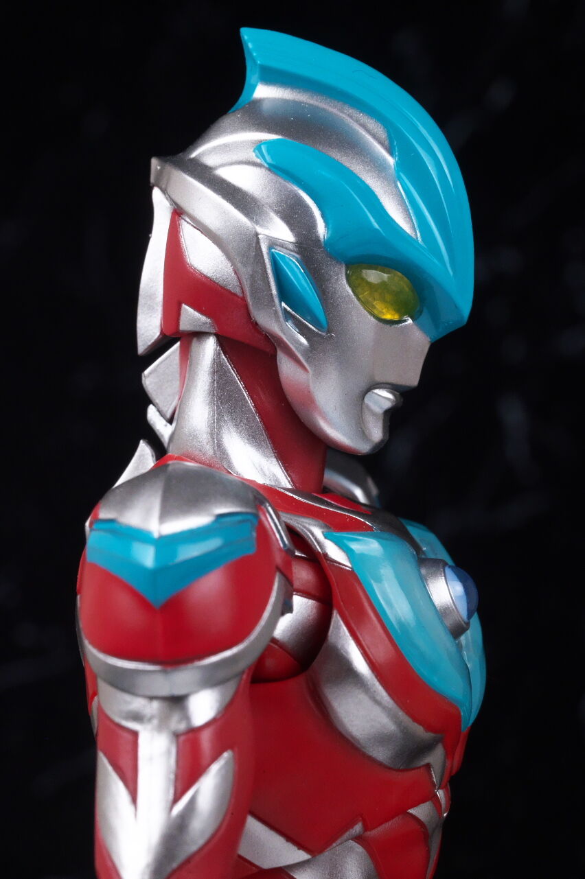 S.H.フィギュアーツ ウルトラマンギンガ (ウルトラマン ニュー