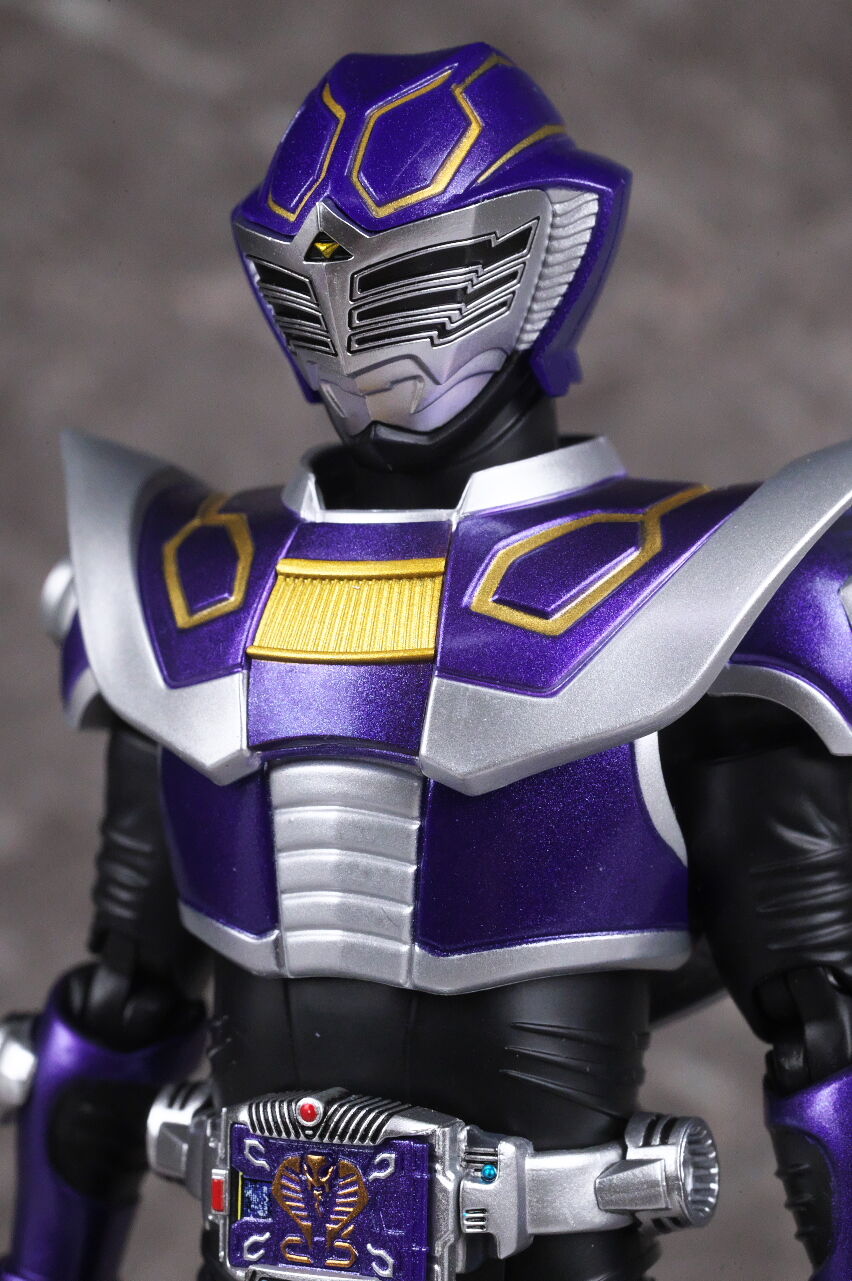 S.H.フィギュアーツ（真骨彫製法） 仮面ライダー王蛇 レビュー : はっ
