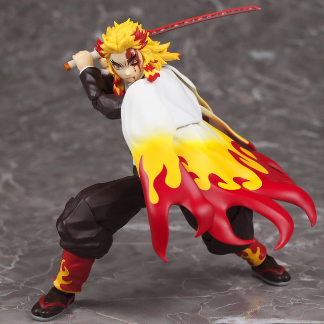 转日站评测 BANDAI 25年6月: S.H.Figuarts <鬼灭之刃> 炼狱杏寿郎