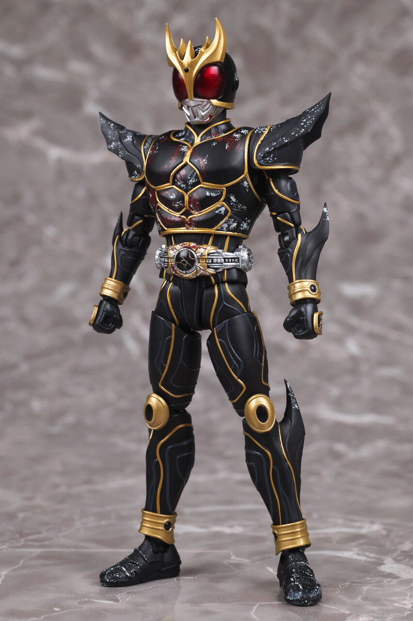 figuarts フィギュアーツ 仮面ライダークウガ タイクーン 九郎ヶ岳 真骨 Amazon.co.jp: S.H Figuarts（真骨彫製法） 仮面 ライダークウガ 九郎